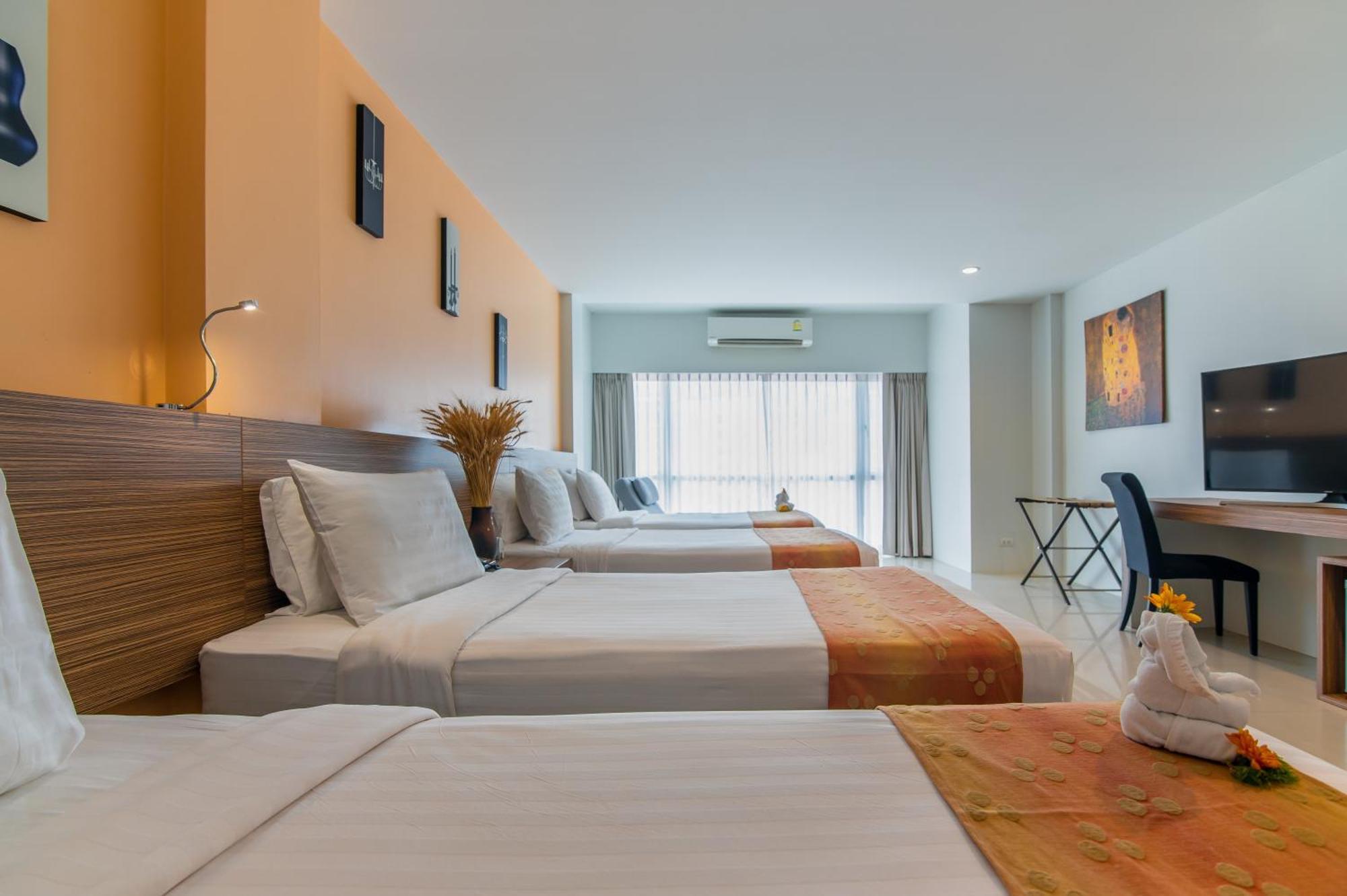The Lantern Resorts Patong - Sha Extra Plus Bagian luar foto