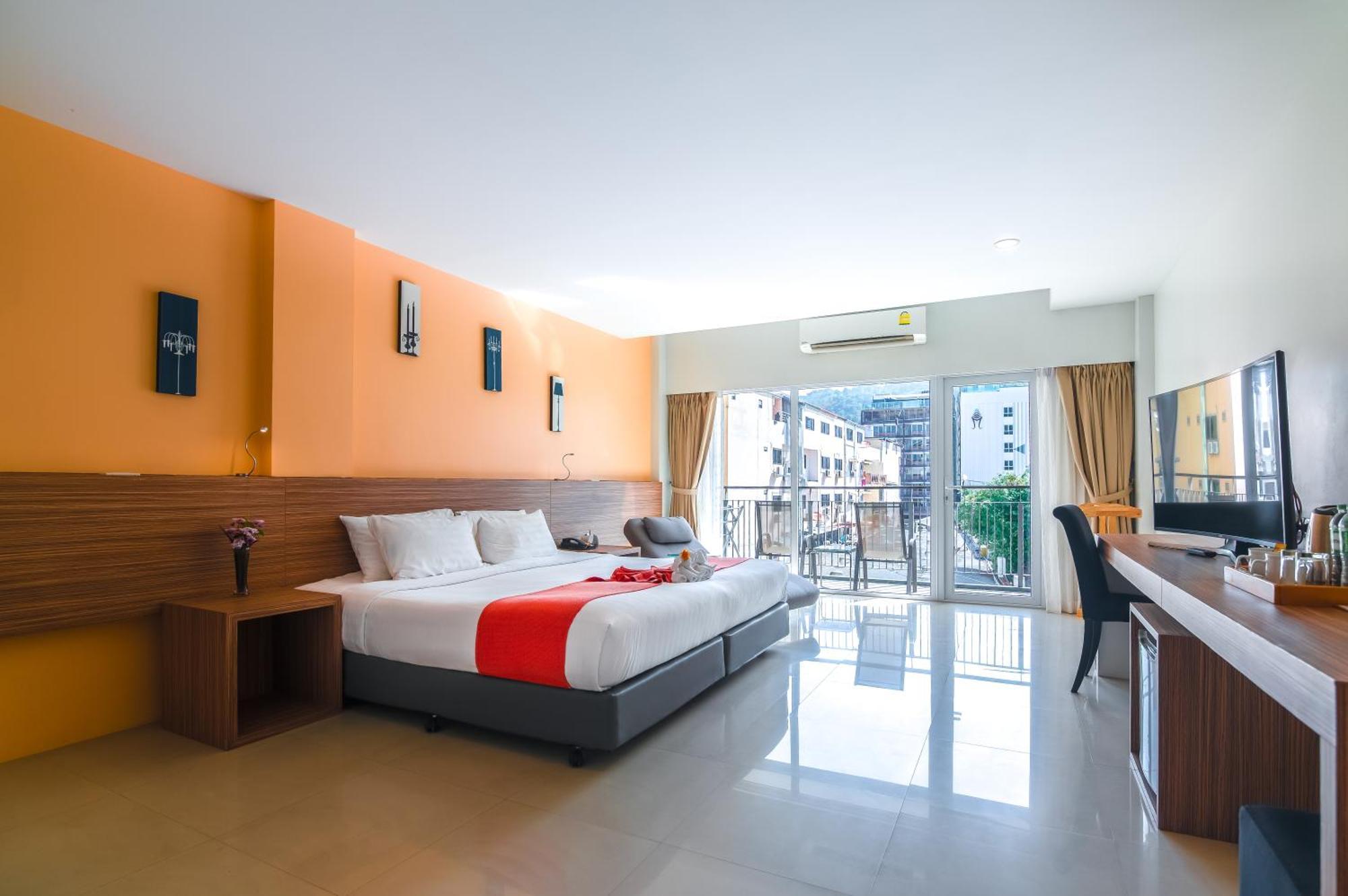 The Lantern Resorts Patong - Sha Extra Plus Bagian luar foto