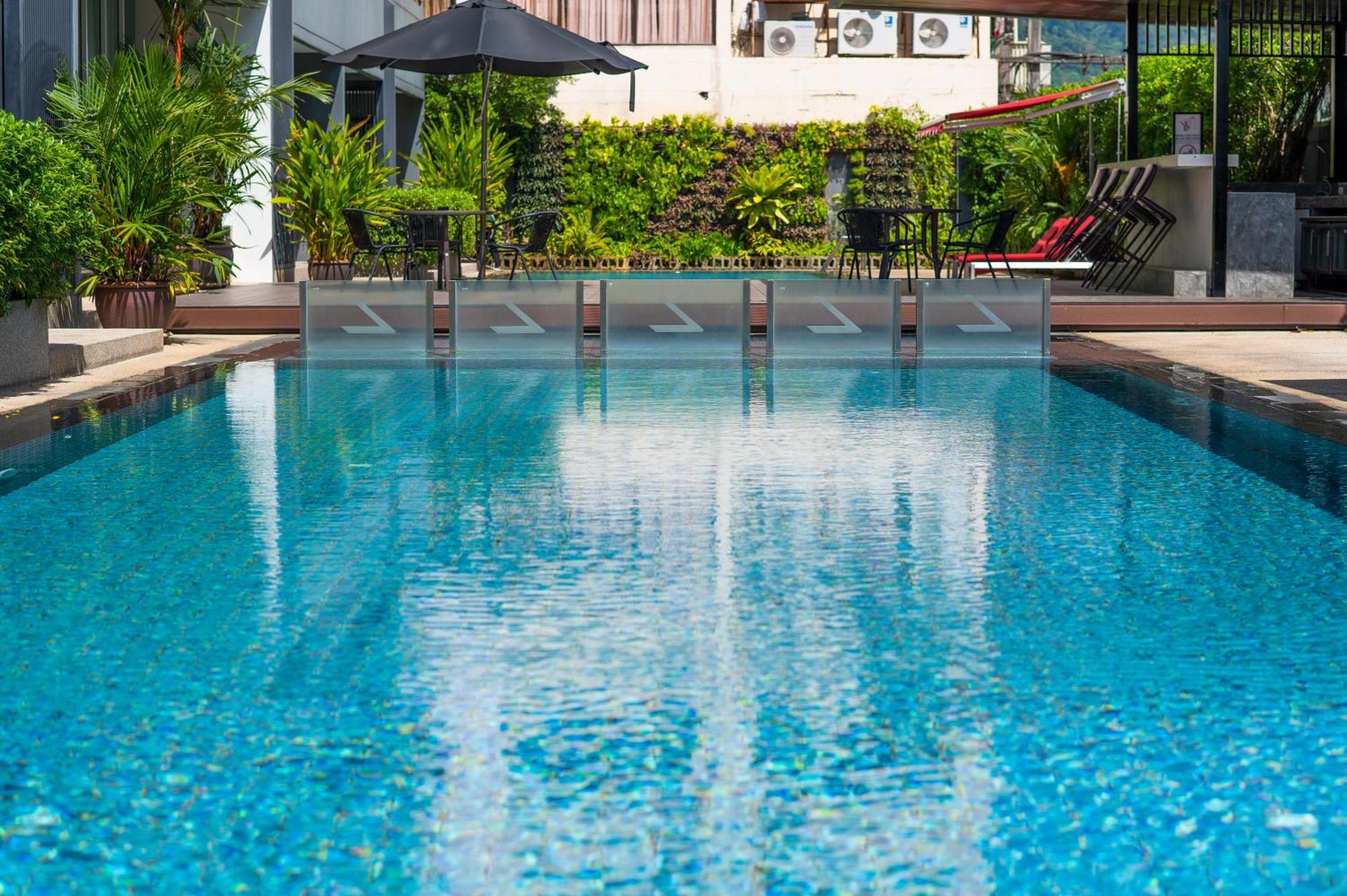 The Lantern Resorts Patong - Sha Extra Plus Bagian luar foto